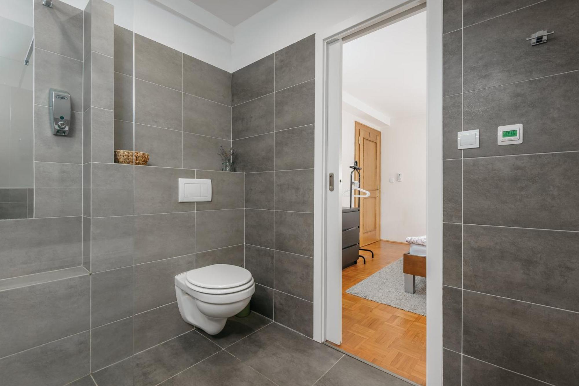 Roy 2 Bdr Apartment With Prague Castle View, Parking & Ac Exteriér fotografie