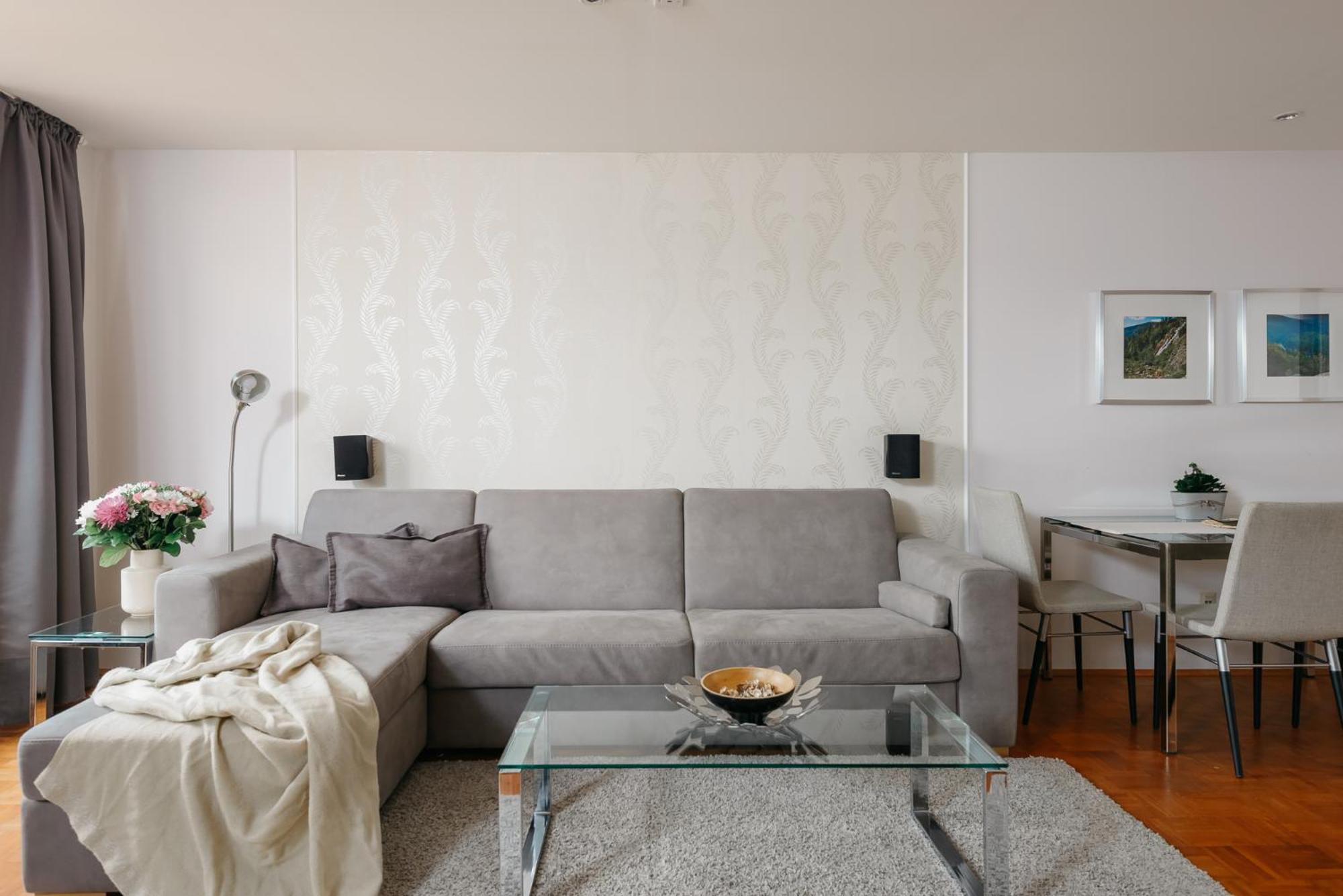 Roy 2 Bdr Apartment With Prague Castle View, Parking & Ac Exteriér fotografie